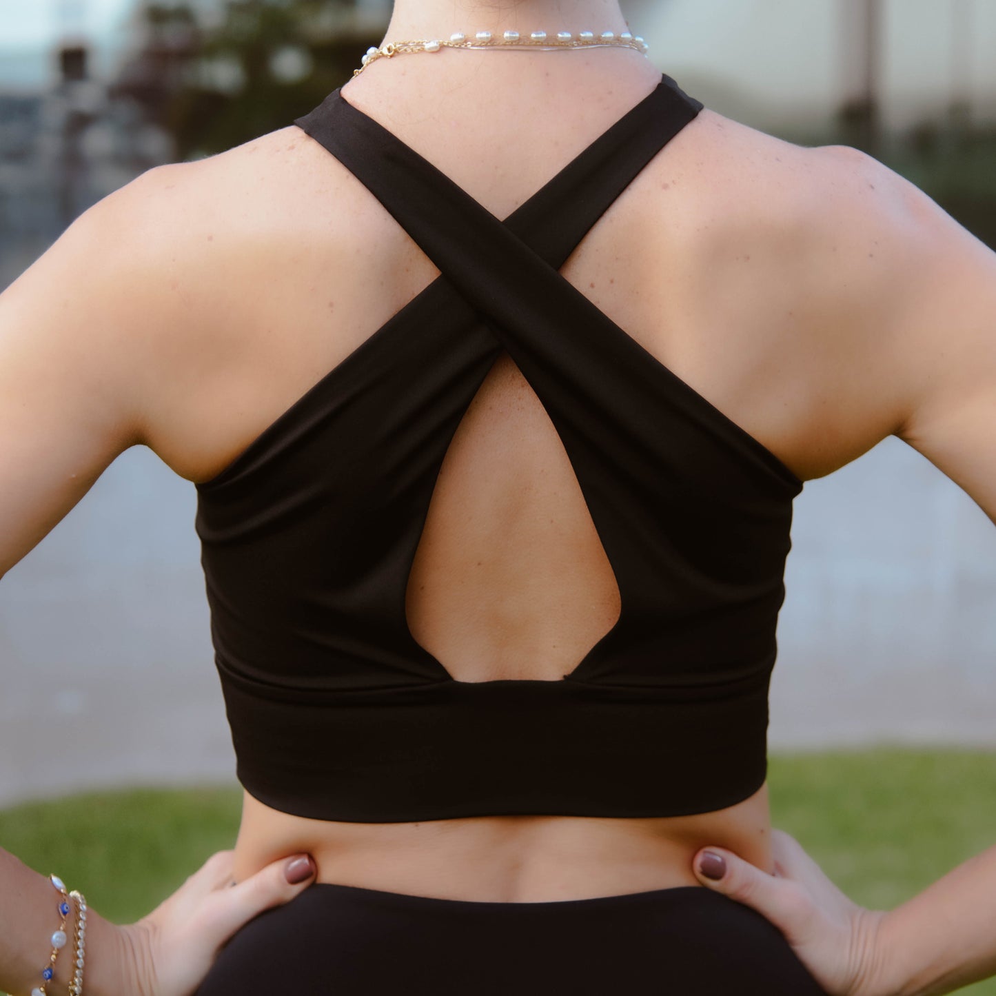 Cross back crop top push up halter workout sports bra