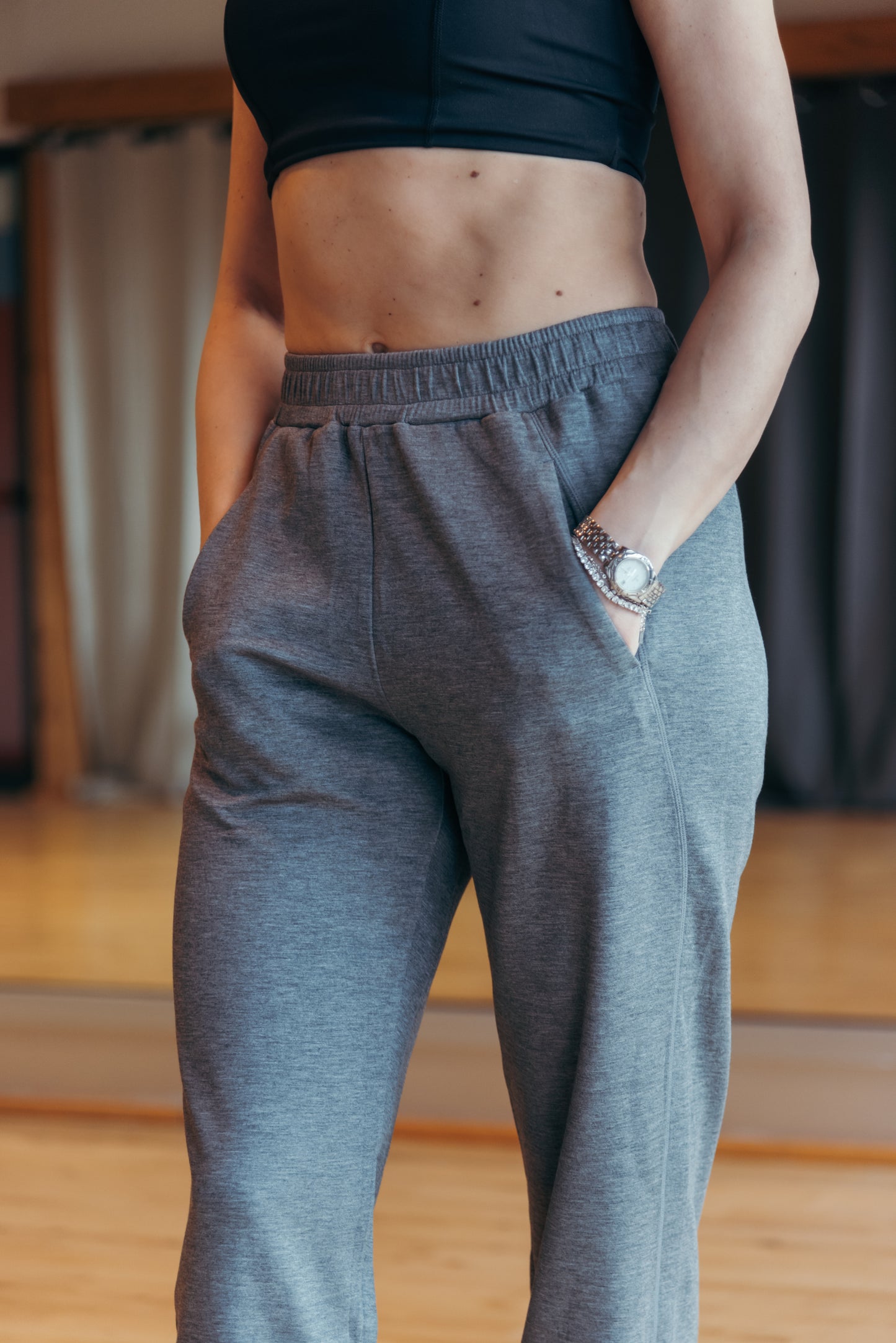 Pantaloni jogger