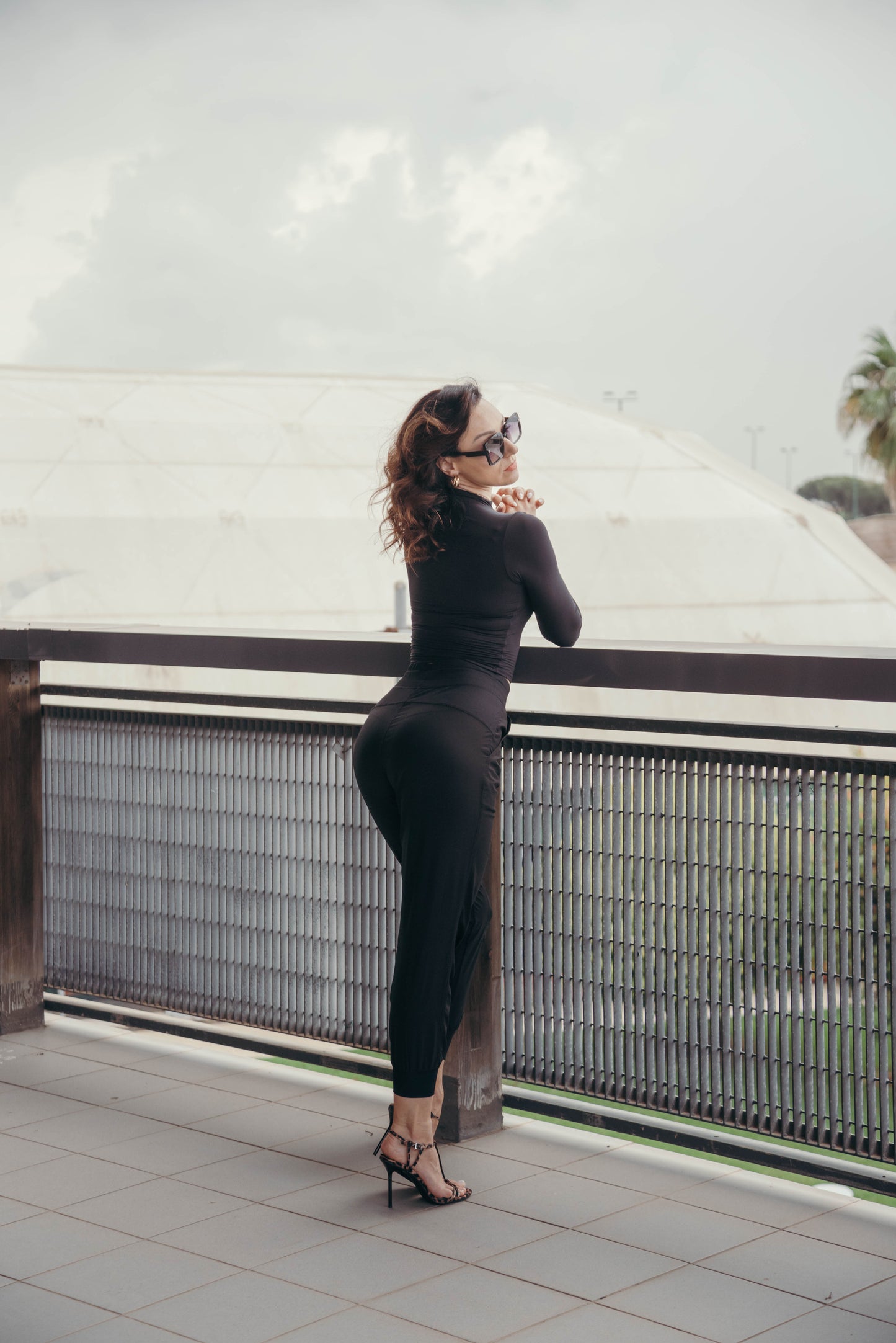 Cargo joggers con tasche laterali